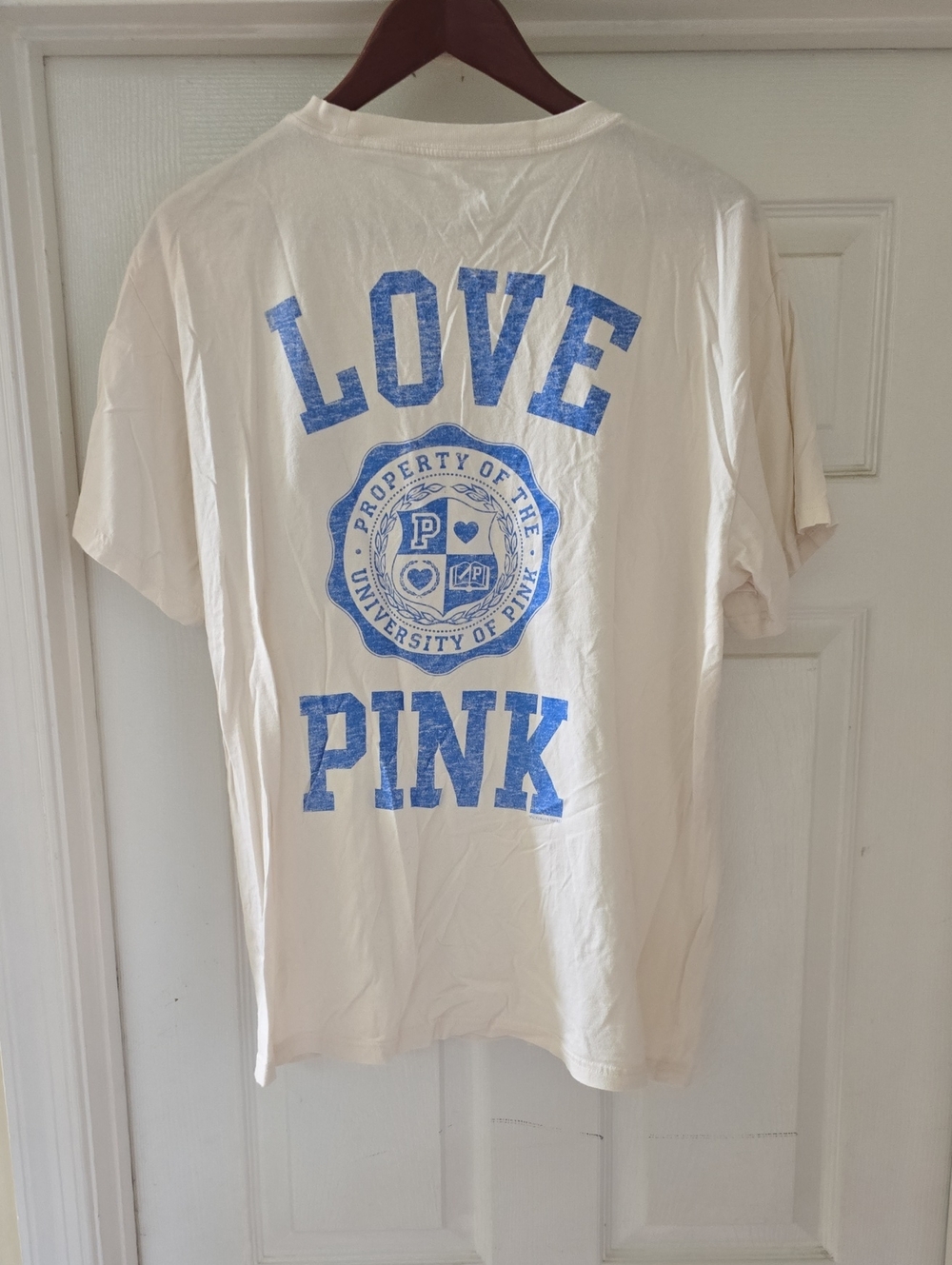 PINK Victoria's Secret Cotton Cream Grpahic Tee- Size LG